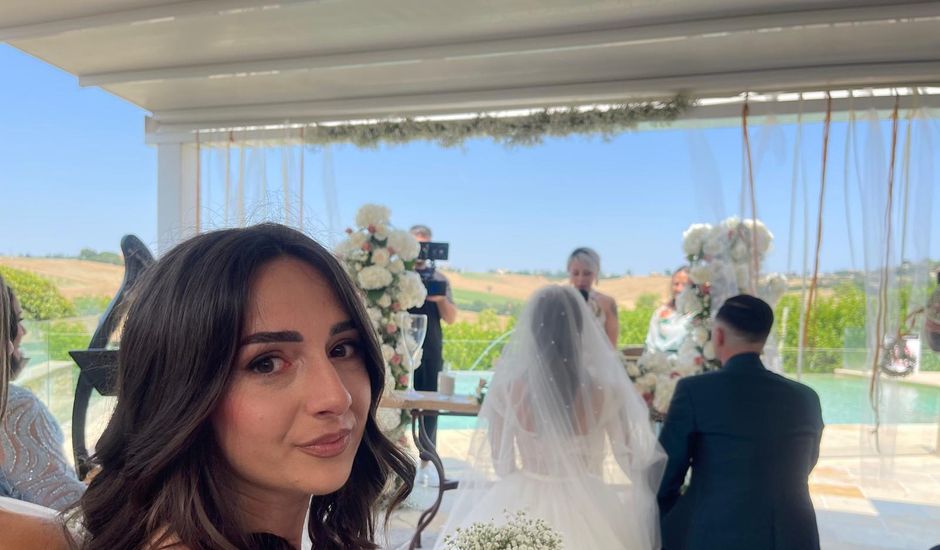 Il matrimonio di nicolas e mirana a Serra de' Conti, Ancona