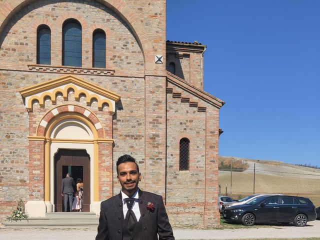 Il matrimonio di Simone e Silvia a Castel San Pietro Terme, Bologna 21