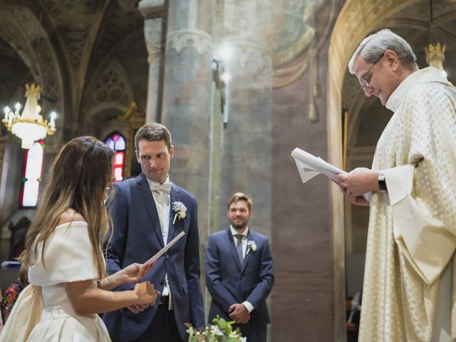 Il matrimonio di Alex e Carola a Revello, Cuneo 29