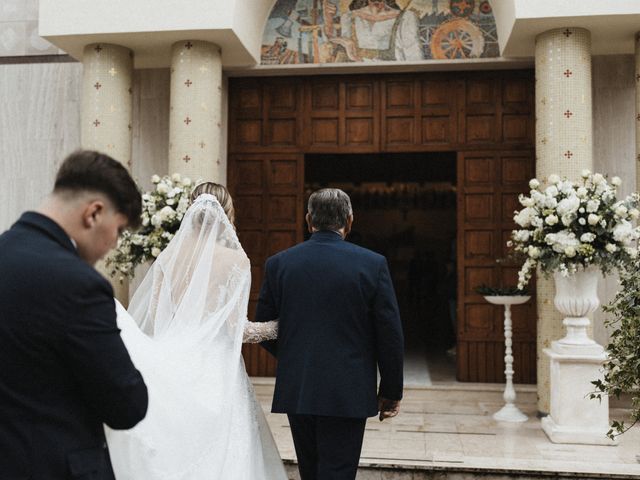 Il matrimonio di Mariapia e Agostino a Torremaggiore, Foggia 40