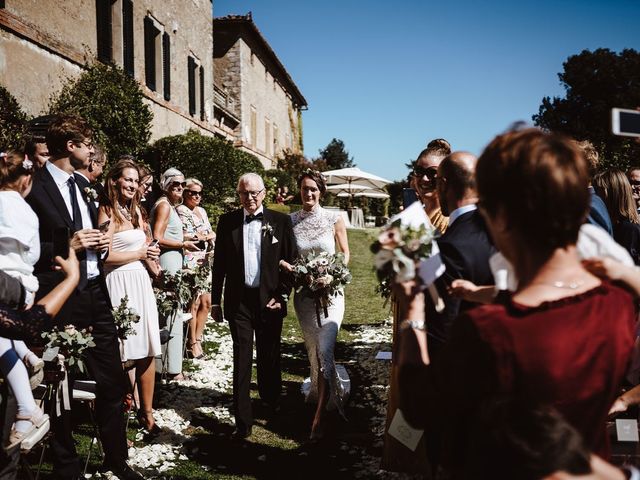 Il matrimonio di Henrik e Pernille a Monteriggioni, Siena 12