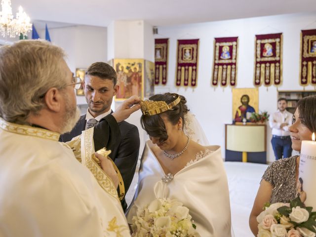 Il matrimonio di Mirko e Adriana a Ternate, Varese 14