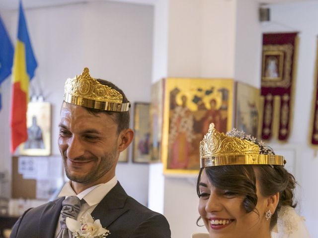 Il matrimonio di Mirko e Adriana a Ternate, Varese 17