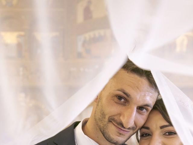 Il matrimonio di Mirko e Adriana a Ternate, Varese 18