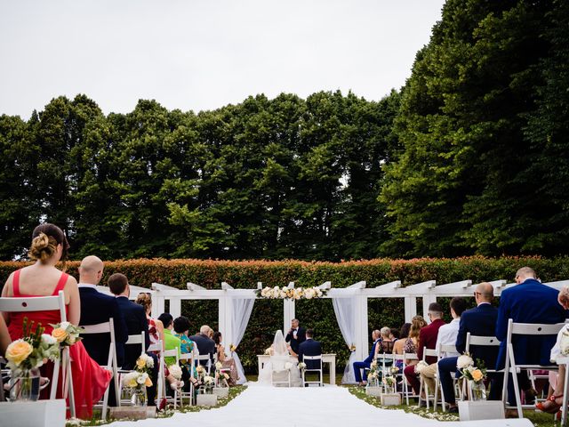 Il matrimonio di Jacopo e Valentina a Vergiate, Varese 29