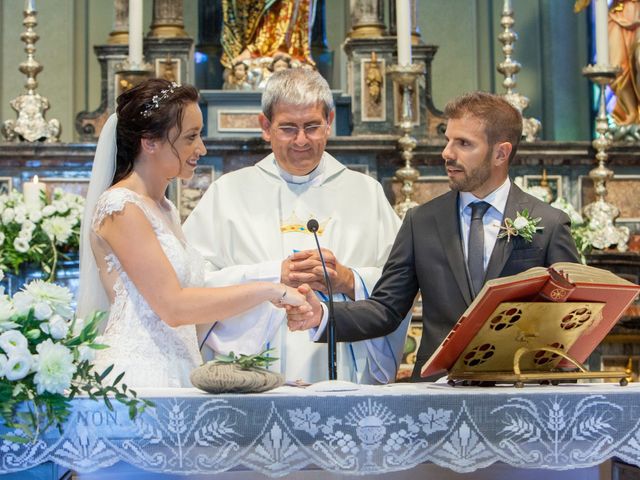 Il matrimonio di Michele e Fabiola a Montevecchia, Lecco 32