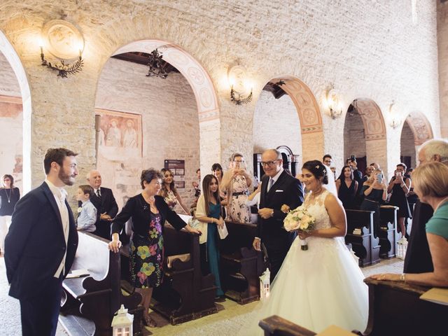 Il matrimonio di Francesco e Camilla a Sant&apos;Ambrogio di Valpolicella, Verona 29