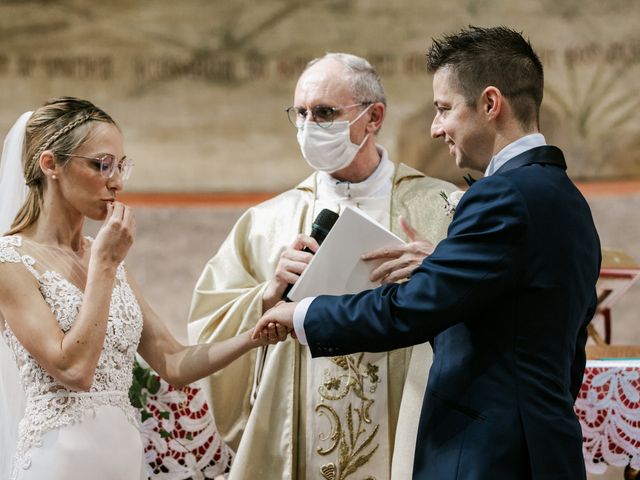 Il matrimonio di Maurizio e Stefania a Angera, Varese 19