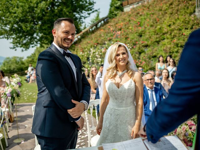 Il matrimonio di Cristian e Anisa a Villongo, Bergamo 26