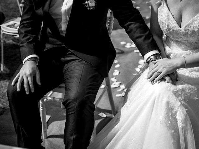 Il matrimonio di Cristian e Anisa a Villongo, Bergamo 32