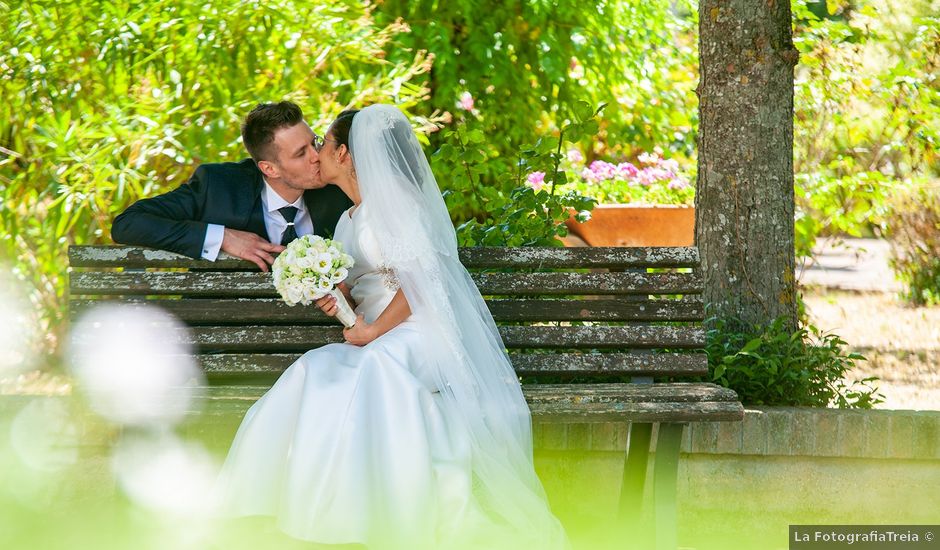 Il matrimonio di Emanuele e Rachele a Treia, Macerata