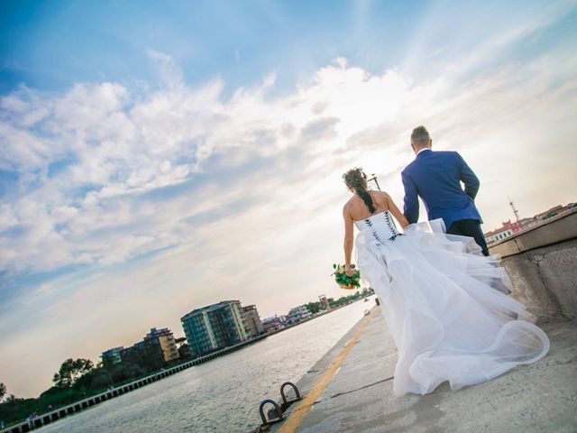 Il matrimonio di Luca e Simona a Comacchio, Ferrara 94