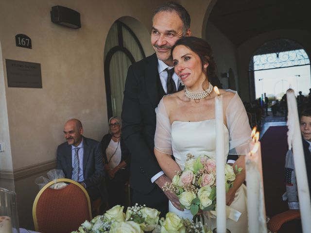 Il matrimonio di Roberto  e Fabiola  a Medolla, Modena 23