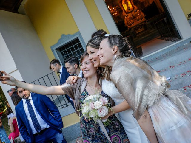 Il matrimonio di Emanuele e Emanuela a Valbrevenna, Genova 18