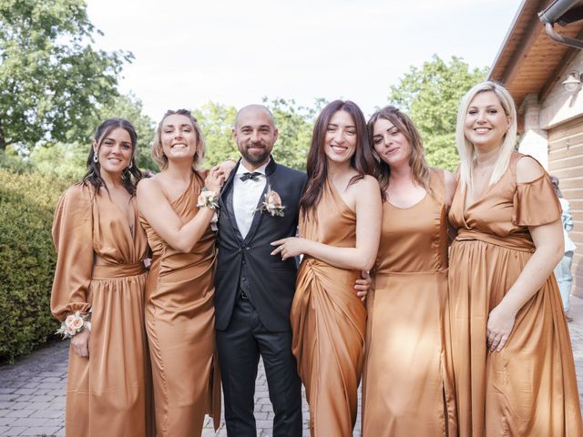 Il matrimonio di Laura e Matteo a Castel San Pietro Terme, Bologna 22