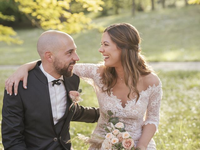 Il matrimonio di Laura e Matteo a Castel San Pietro Terme, Bologna 35