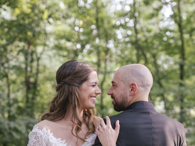 Il matrimonio di Laura e Matteo a Castel San Pietro Terme, Bologna 42