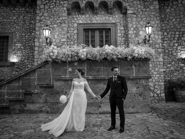 Il matrimonio di Monica e Gianluca a Napoli, Napoli 31