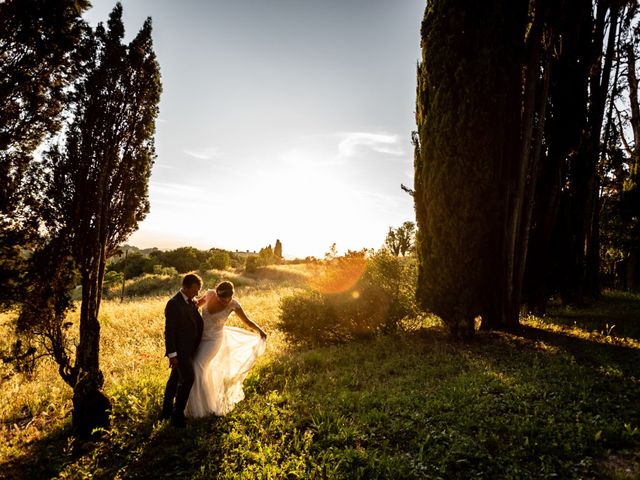 Il matrimonio di Antonio e Lena a Monteriggioni, Siena 1