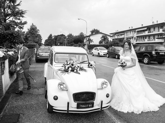 Il matrimonio di Simone e Irene a Santo Stino di Livenza, Venezia 77