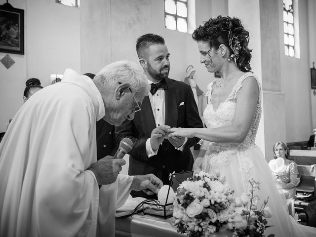 Il matrimonio di Gionata e Alessia a Treia, Macerata 8