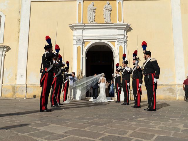 Il matrimonio di Francesco e Flora a Strongoli, Crotone 25