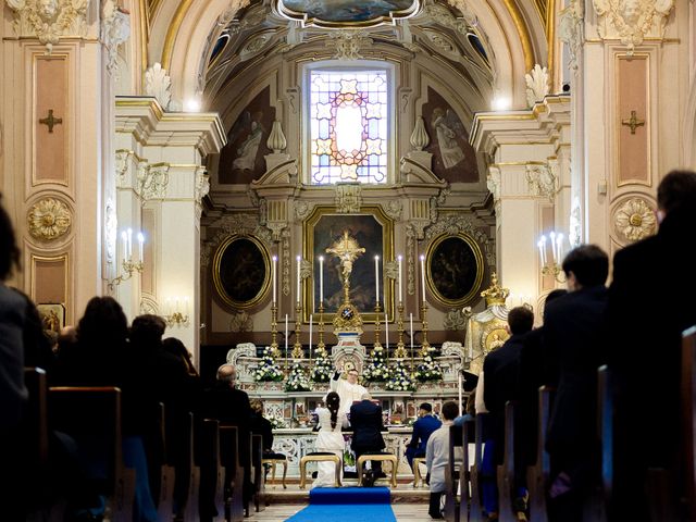 Il matrimonio di Luca e Viviana a Castellammare di Stabia, Napoli 27