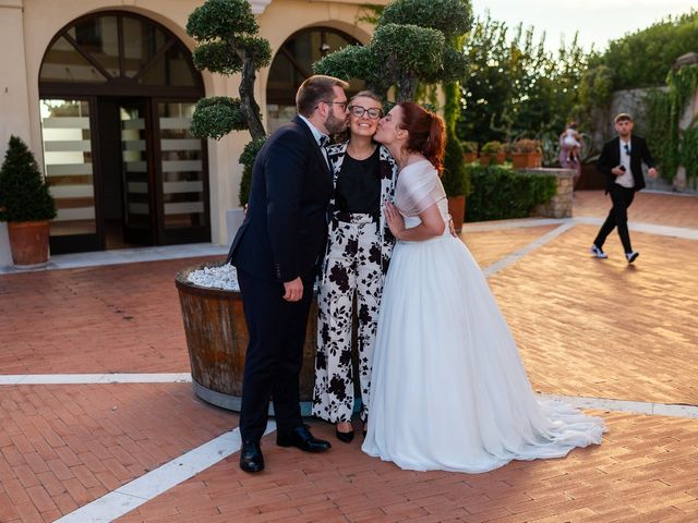 Il matrimonio di Alessia e Roberto a Tavernola Bergamasca, Bergamo 351