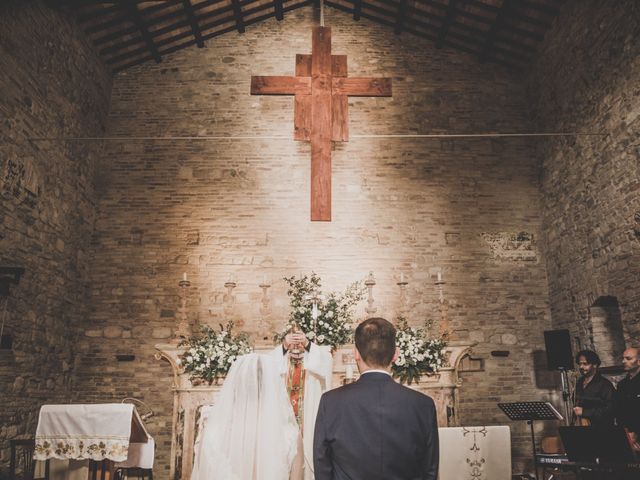 Il matrimonio di Luca e Dania a Mosciano Sant&apos;Angelo, Teramo 25