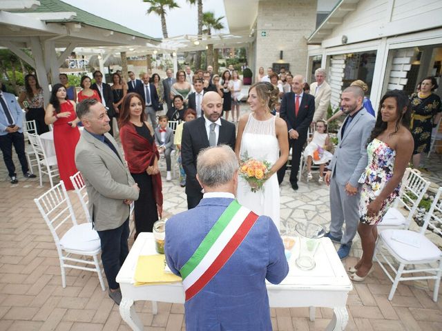 Il matrimonio di Luca e Micaela a Lido di Ostia, Roma 10