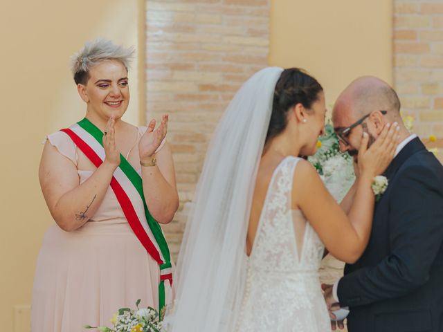 Il matrimonio di Dora e Giancarlo a Torino di Sangro, Chieti 47