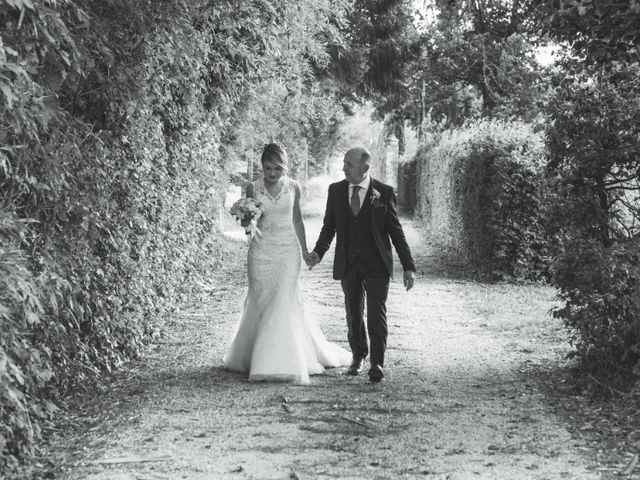 Il matrimonio di Francesco e Yana a Scarperia, Firenze 21