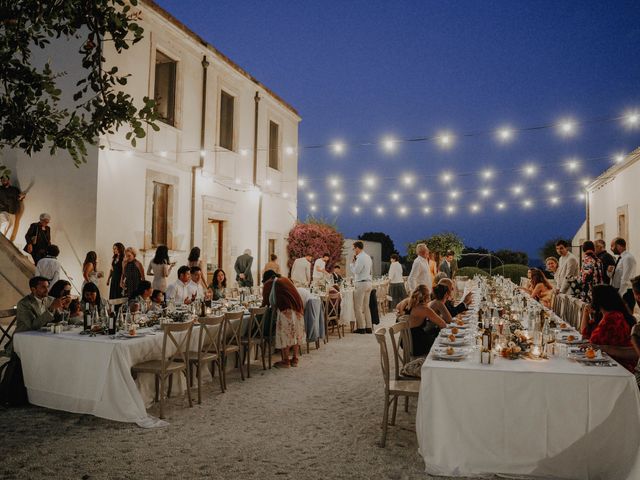Il matrimonio di Iris e Gian Luca a Noto, Siracusa 22