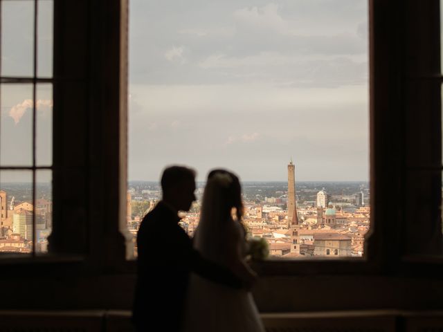 Il matrimonio di Davide e Veronica a Bologna, Bologna 1