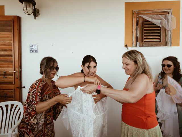 Il matrimonio di Dario e Giorgia a Isla Vulcano, Messina 11