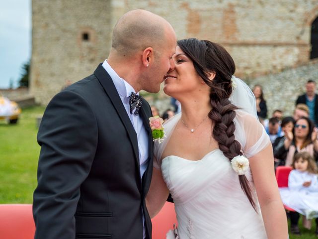 Il matrimonio di Michele e Jennifer a Verucchio, Rimini 12