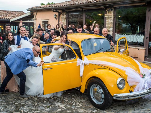 Il matrimonio di Michele e Jennifer a Verucchio, Rimini 16