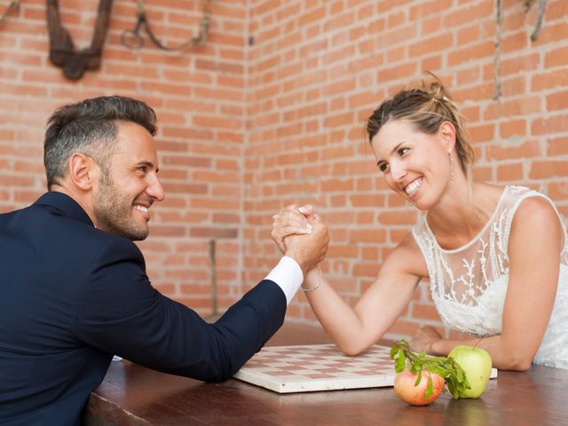 Il matrimonio di Vittorio e Elena a Castel San Pietro Terme, Bologna 52