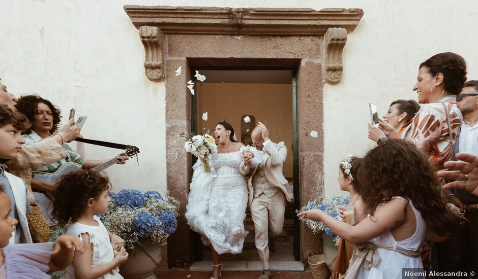 Il matrimonio di Dario e Giorgia a Isla Vulcano, Messina