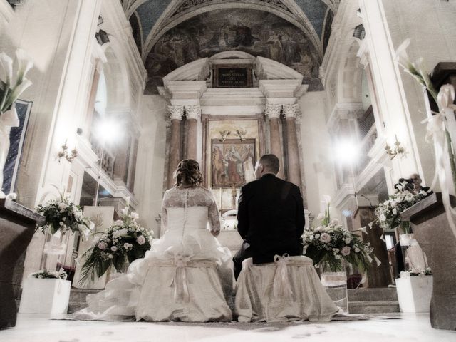 Il matrimonio di Roberto e Roberta a Porto San Giorgio, Fermo 13