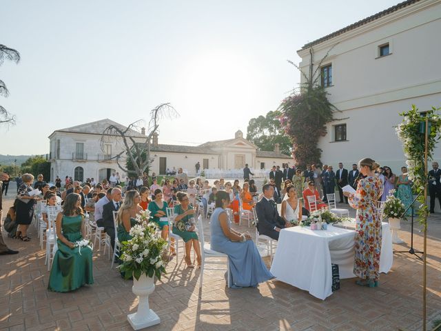 Il matrimonio di Santo e Paola a Cirò Marina, Crotone 22