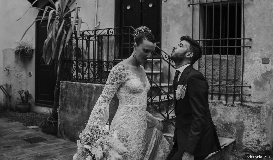 Il matrimonio di Lorenzo e Costanza a Finale Ligure, Savona
