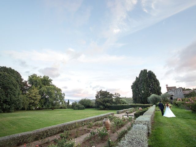 Il matrimonio di Fabrizio e Chiara a Bracciano, Roma 46