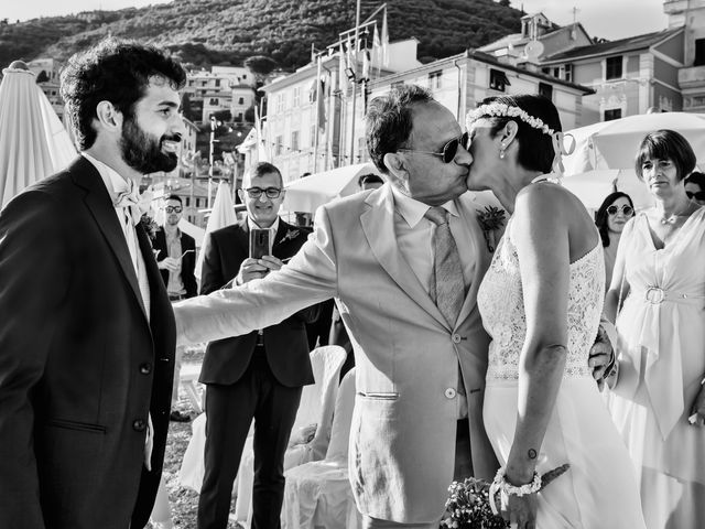 Il matrimonio di Andrea e Giulia a Sori, Genova 14