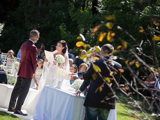 Il matrimonio di Ivano e Giovanna a Monvalle, Varese 33