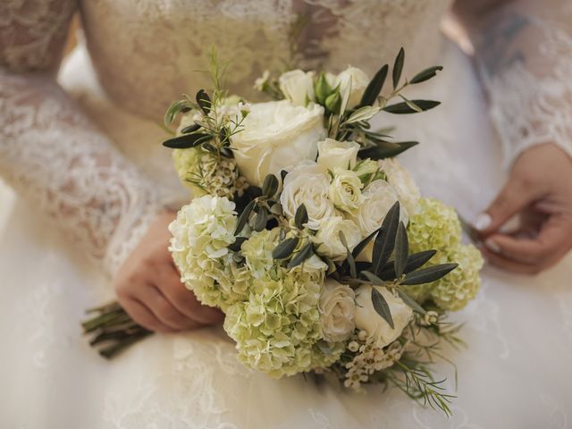 Il matrimonio di Giuseppe e Nancy a Giurdignano, Lecce 18