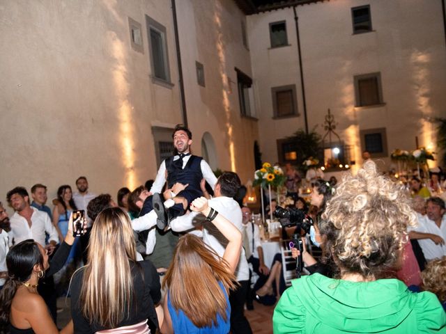 Il matrimonio di Lorenzo e Serena a San Casciano in Val di Pesa, Firenze 29