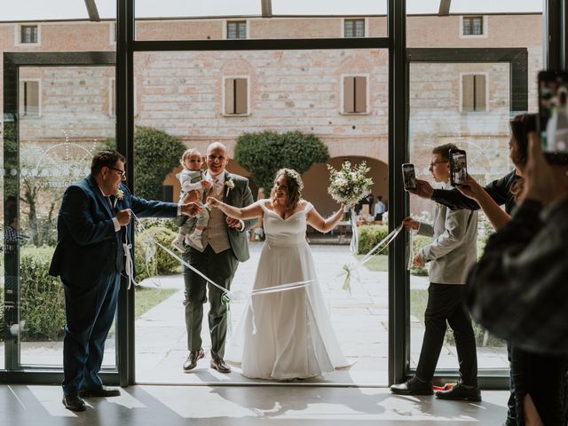 Il matrimonio di Jonathan  e Andreea  a Scandiano, Reggio Emilia 24