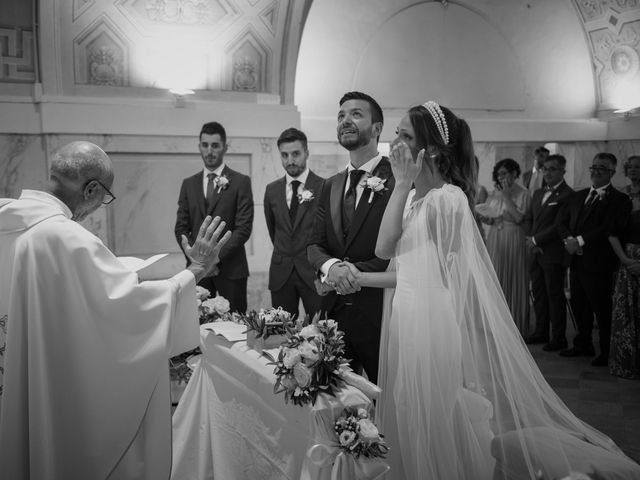 Il matrimonio di Ilaria e Michael a Monte San Pietrangeli, Fermo 47
