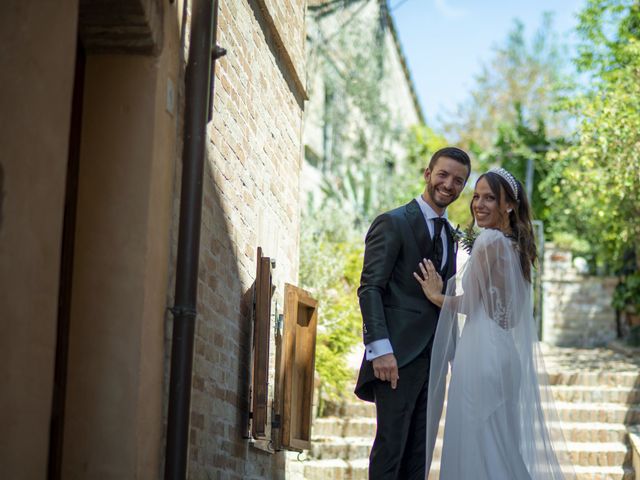 Il matrimonio di Ilaria e Michael a Monte San Pietrangeli, Fermo 76